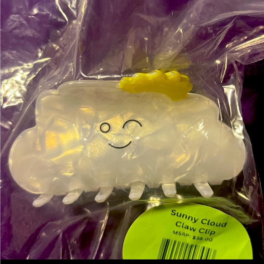 *SOLD OUT* COCUS POCUS “sunny cloud” claw clip